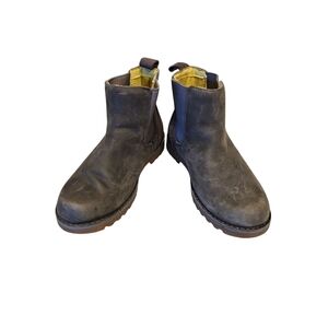 UGG Gray Boots w/shearling